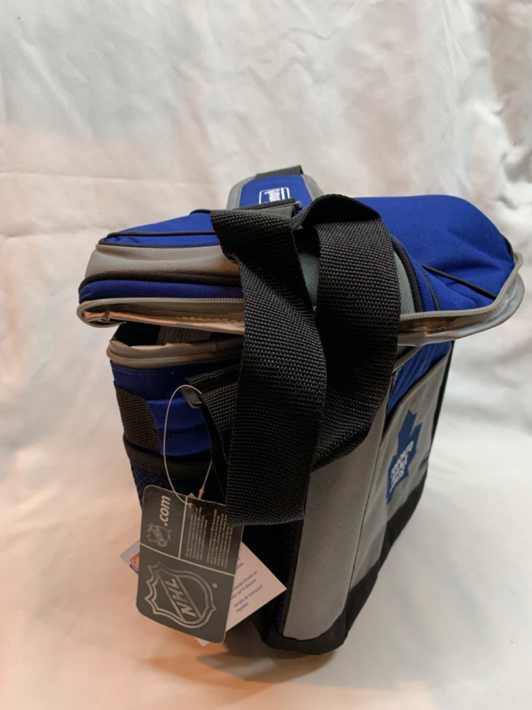 Coleman 24 Can Toronto Maple Leafs Cooler Bag - photo 3