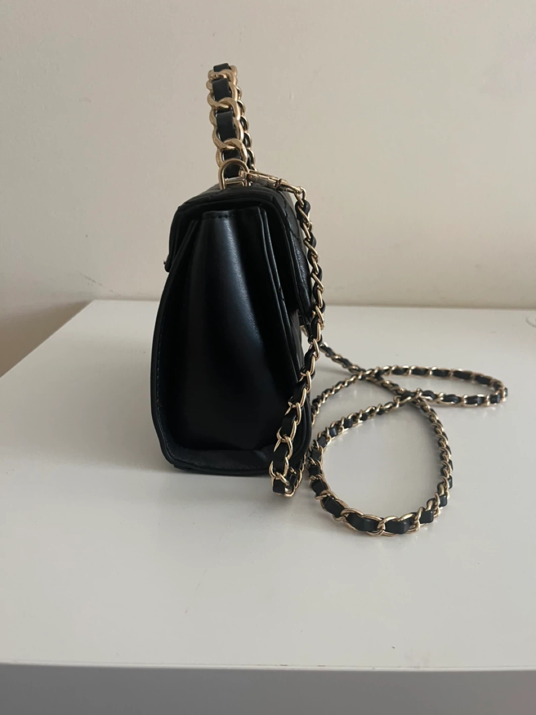 ALDO Black Quilted Mini Bag with Gold Chain - photo 2