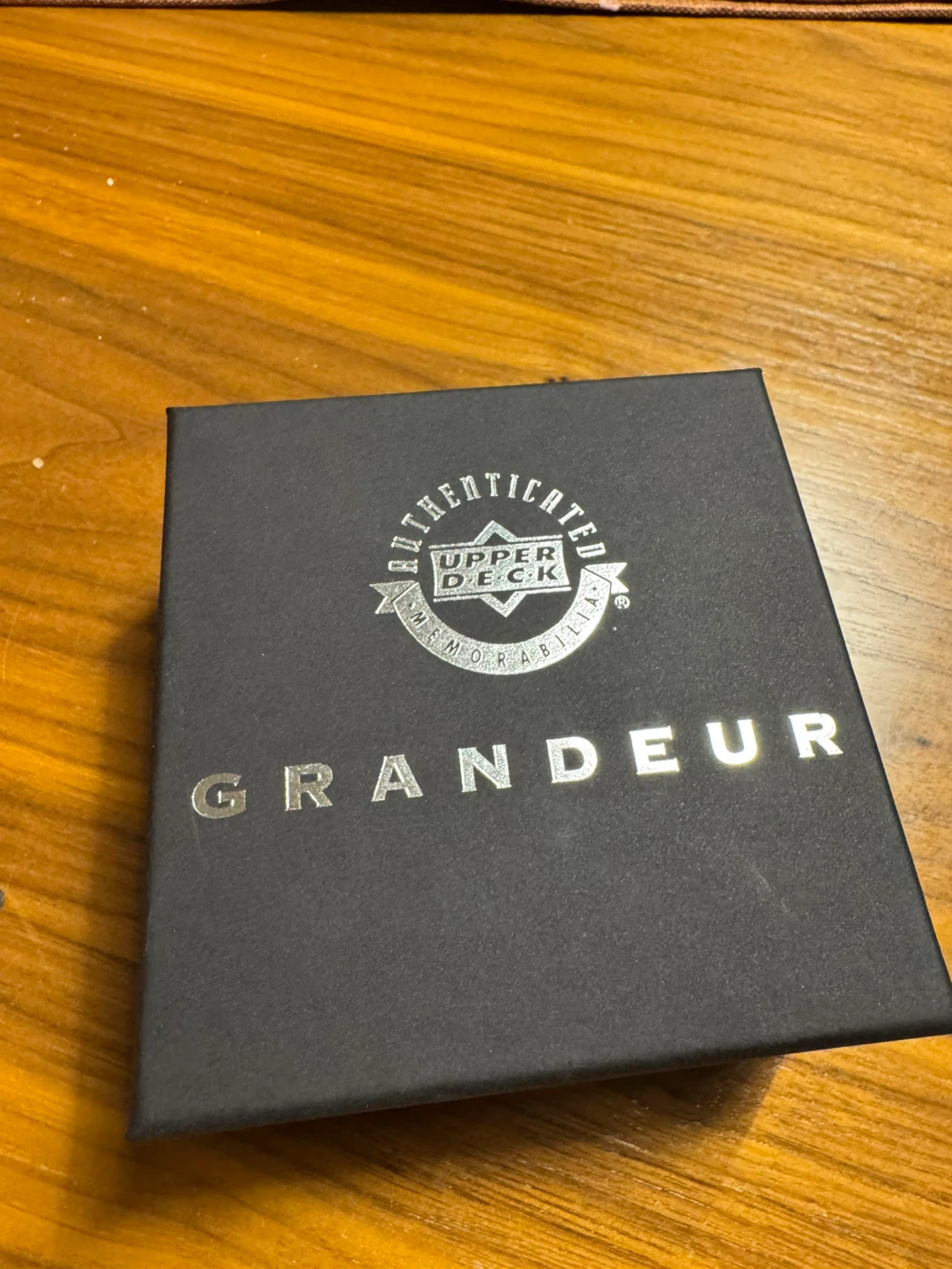 2017 $5 Grandeur Upper Deck: Connor McDavid Pure Silver Coin - photo 3