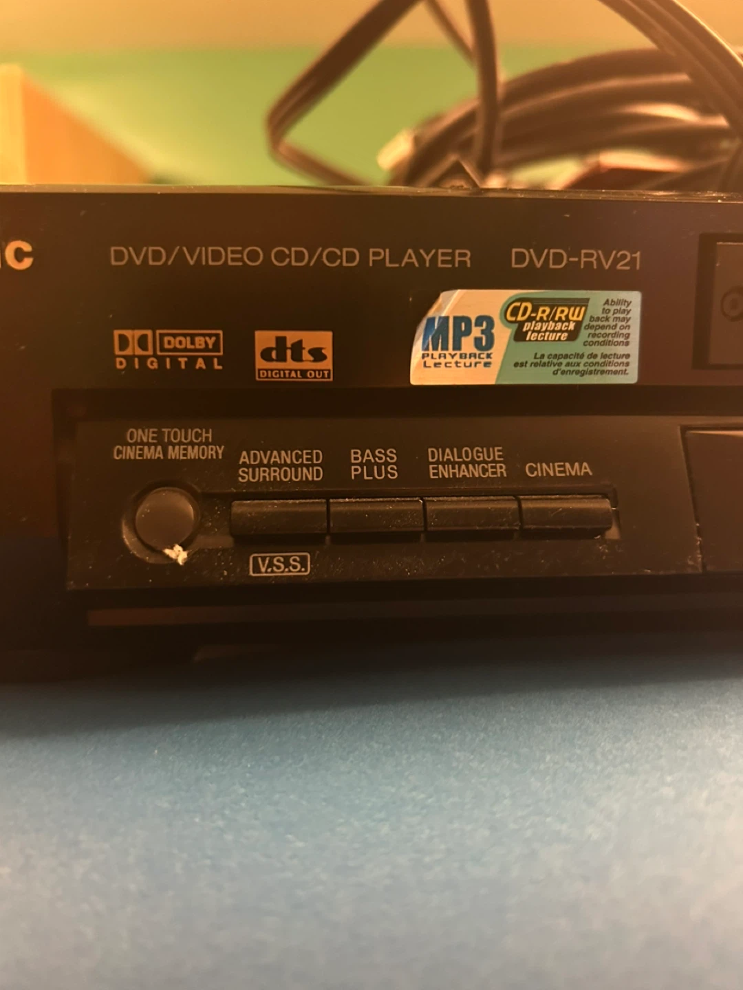 Panasonic DVD-RV21 DVD/CD/Video CD Player