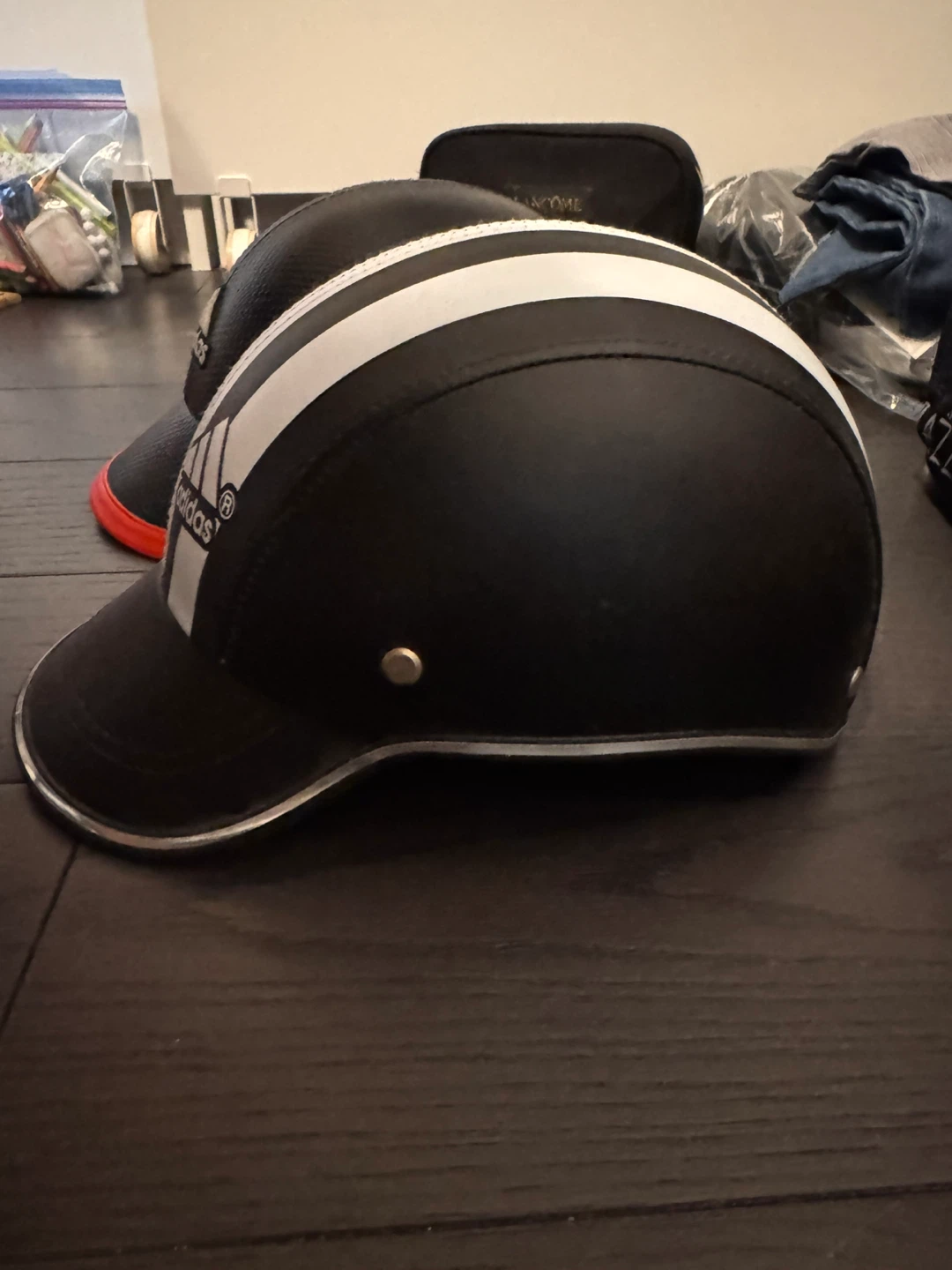 Adidas Baseball Caps HELMETS x 2 kids/women size - photo 5