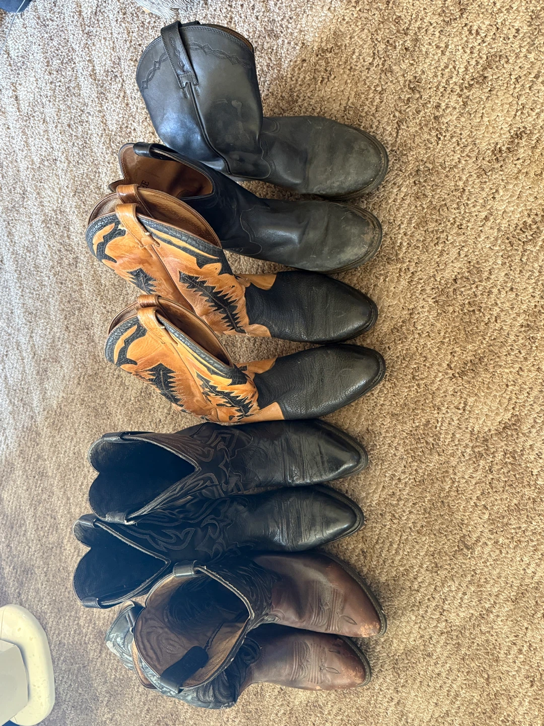 Men’s cowboy boots.