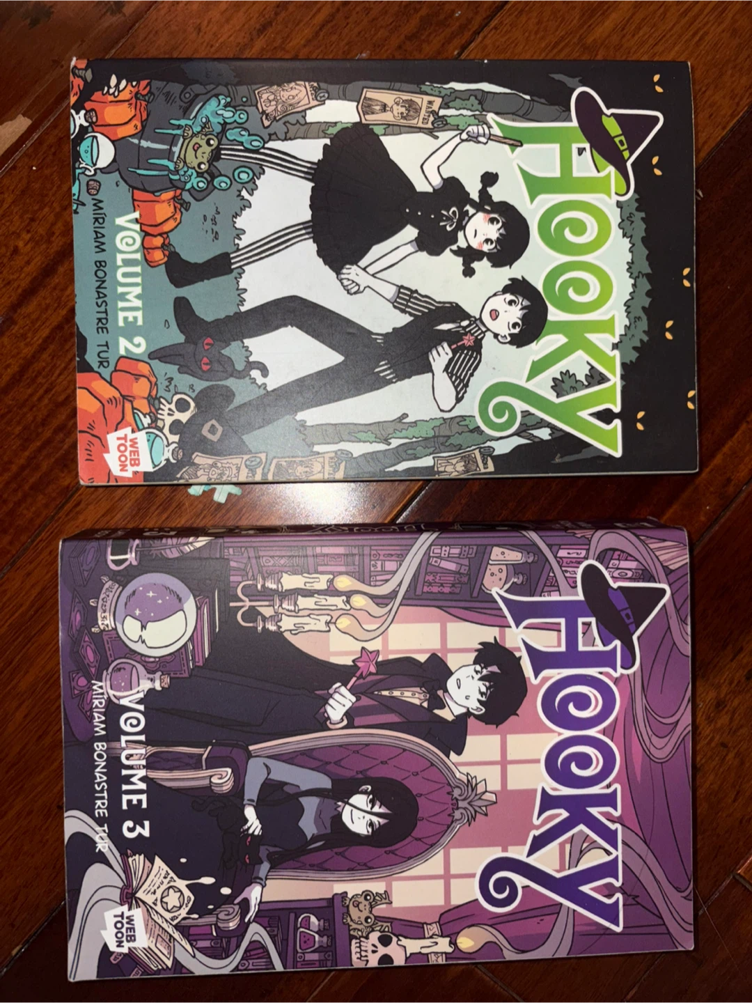 Hooky Volume 2 & 3 Graphic Novels - photo 2