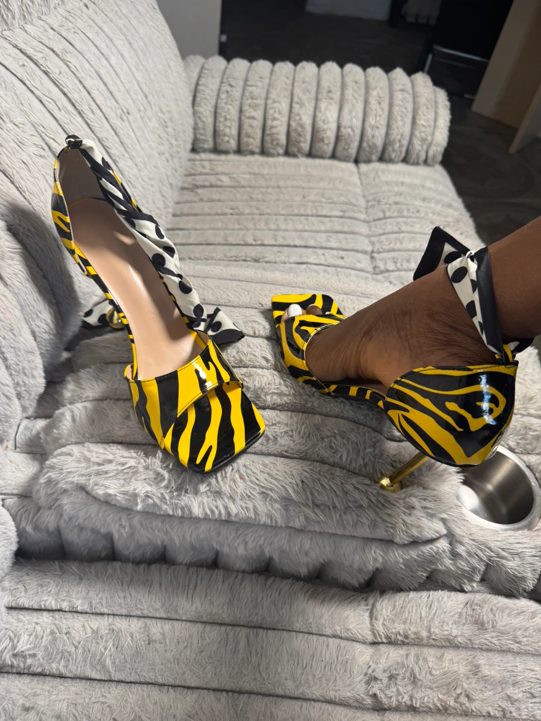 Women's Yellow Black Zebra Print Heels with Polka Dot Bow - photo 3
