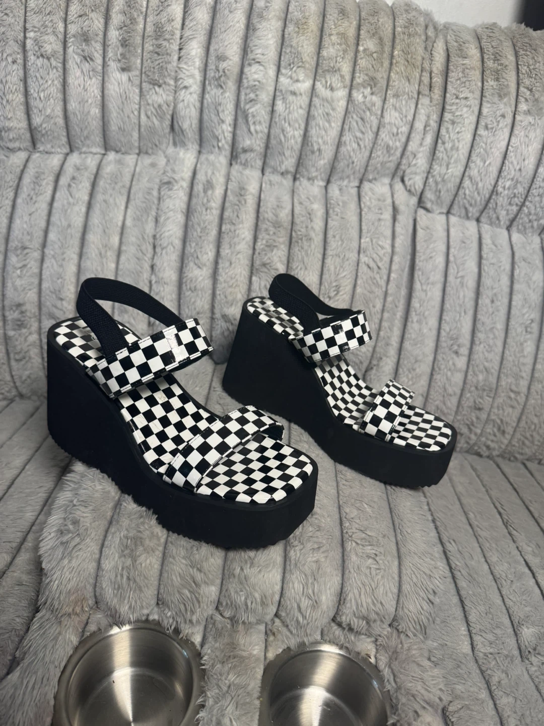 Checkerboard Wedge Platform Sandals - photo 5