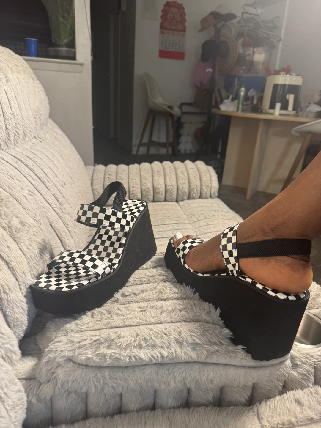 Checkerboard Wedge Platform Sandals - photo 3