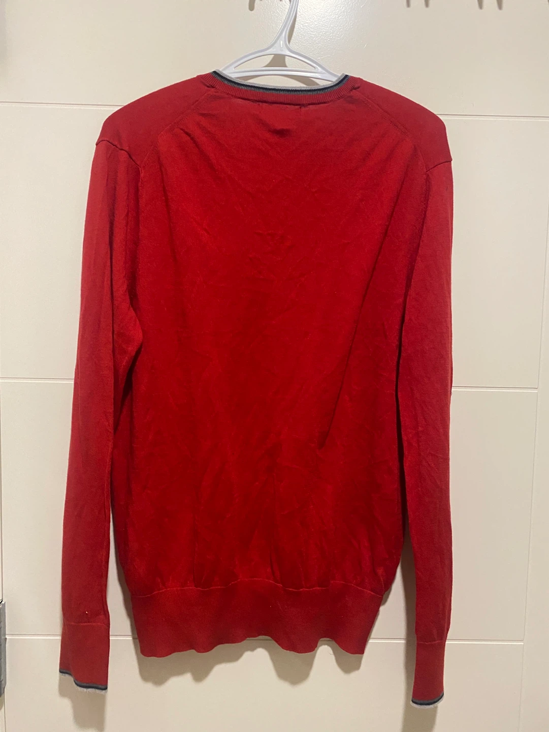 Banana Republic Red Slim Fit V-Neck Sweater - photo 4