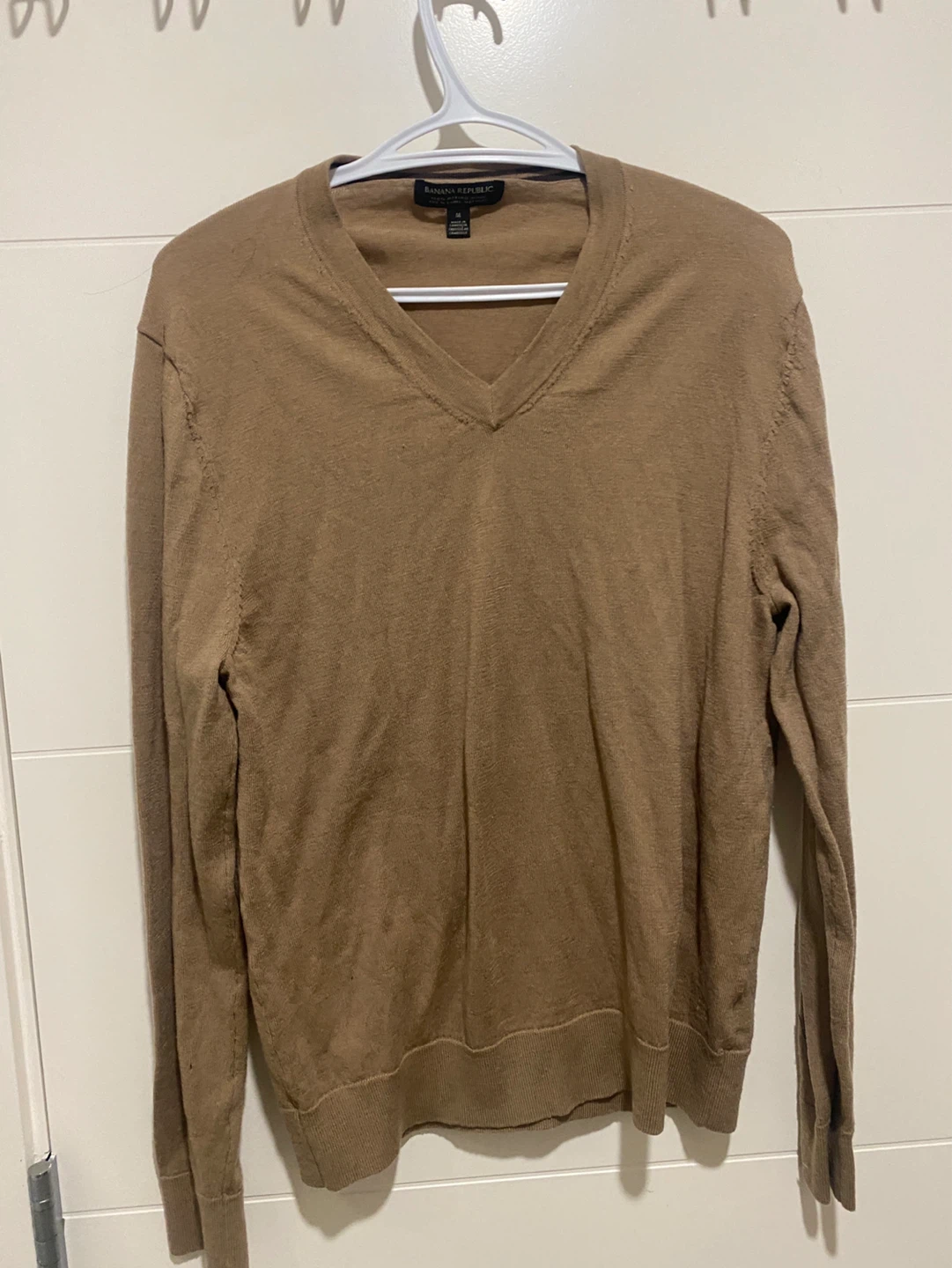 Banana Republic Merino Wool V-Neck Sweater - Brown, Size M