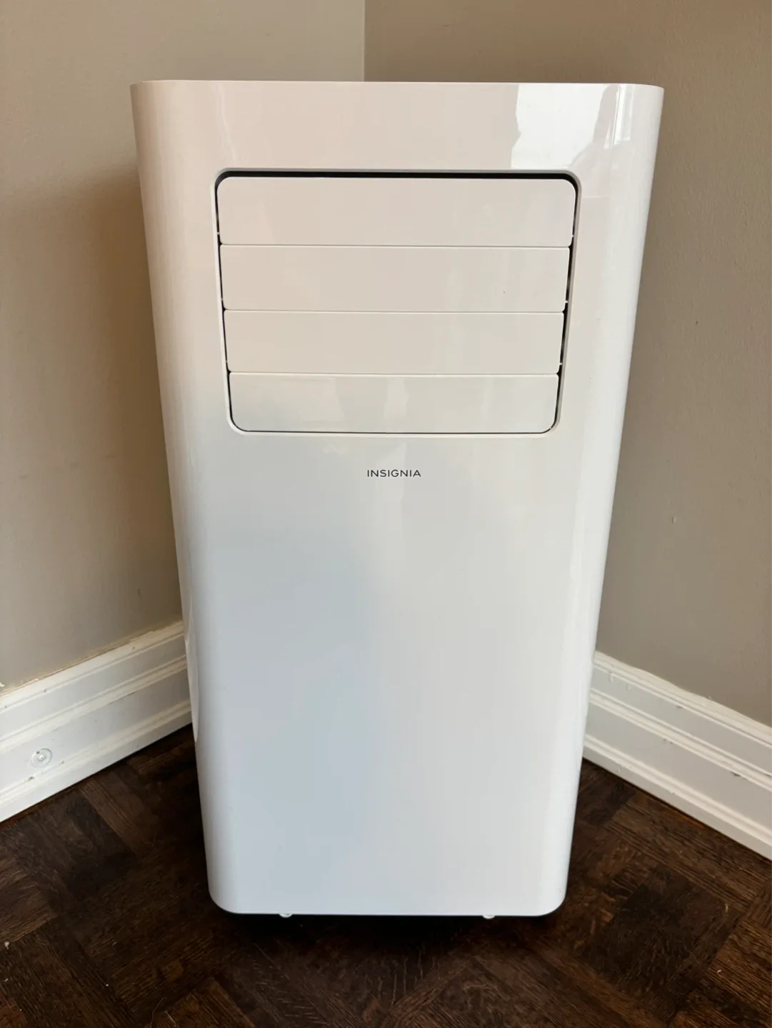 Insignia Portable Air Conditioner 12,000 BTU