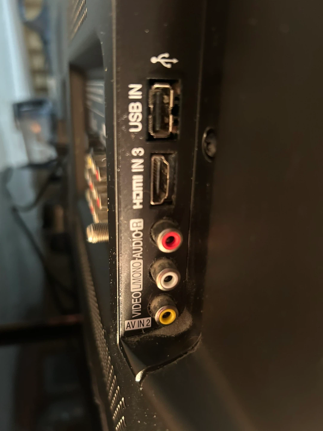 LG 50PJ550 Plasma TV - photo 4