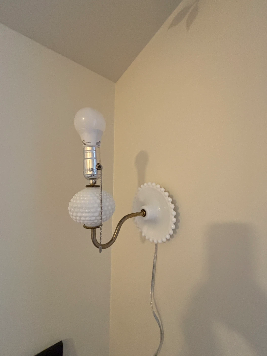 Hobnail Milk Glass Sconce Lights - photo 3