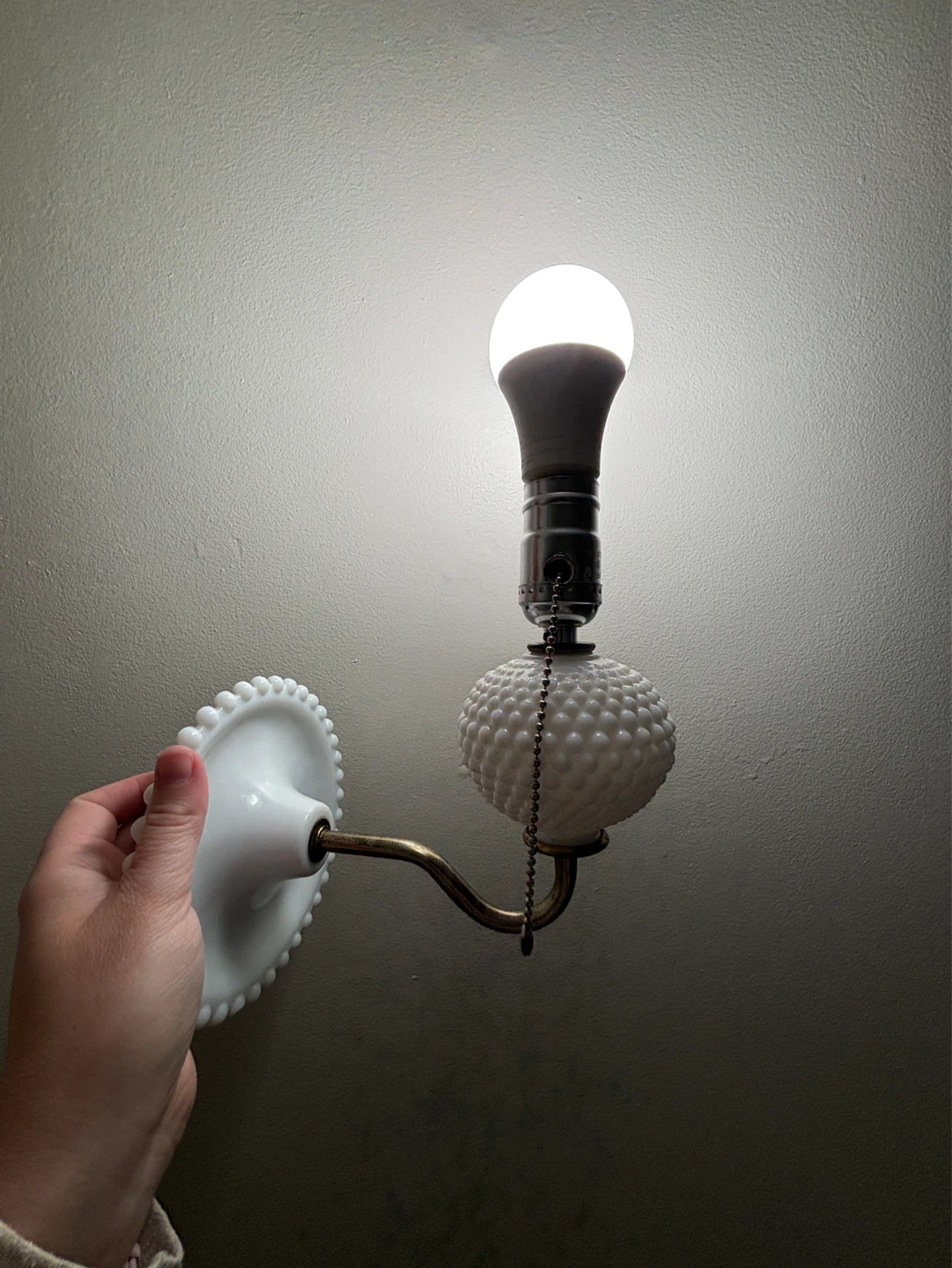 Hobnail Milk Glass Sconce Lights - photo 4