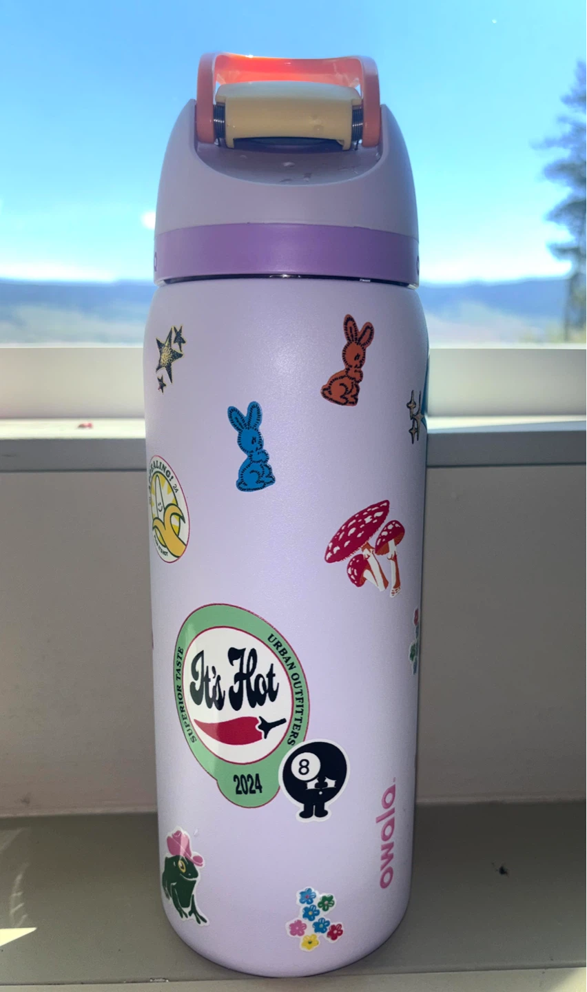 Owala Water Bottle - photo 2