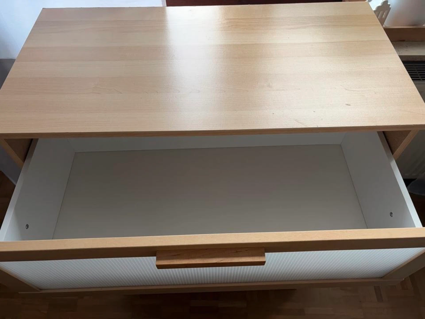 IKEA dresser with 3 drawers - photo 2