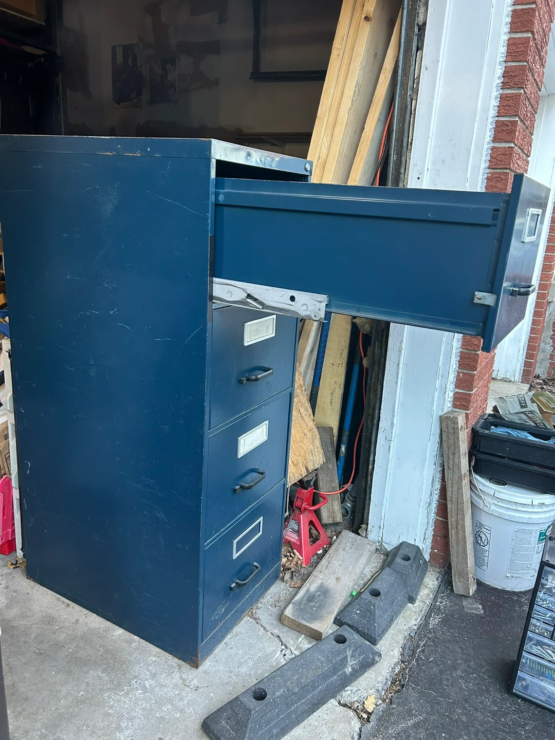 Blue 4-Drawer Metal Filing Cabinet - photo 5