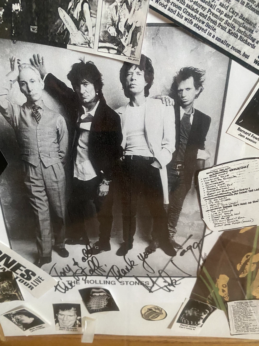 HUGE 5.5 ft Vintage Rolling Stones 1994 Edm Concert Shadow Box - photo 4