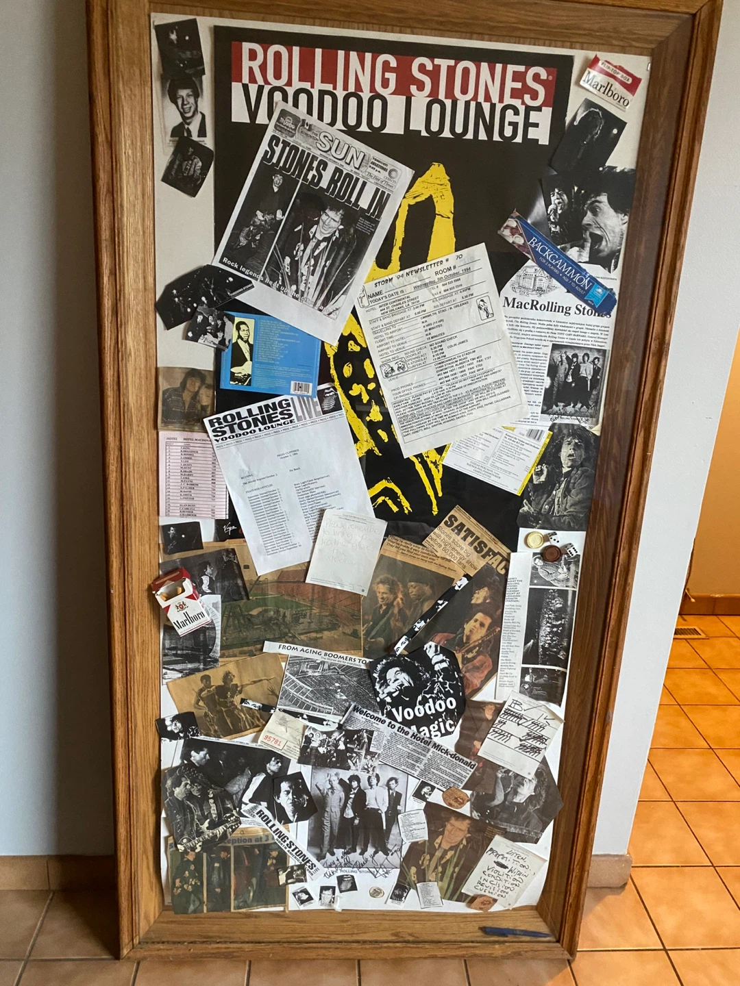 HUGE 5.5 ft Vintage Rolling Stones 1994 Edm Concert Shadow Box