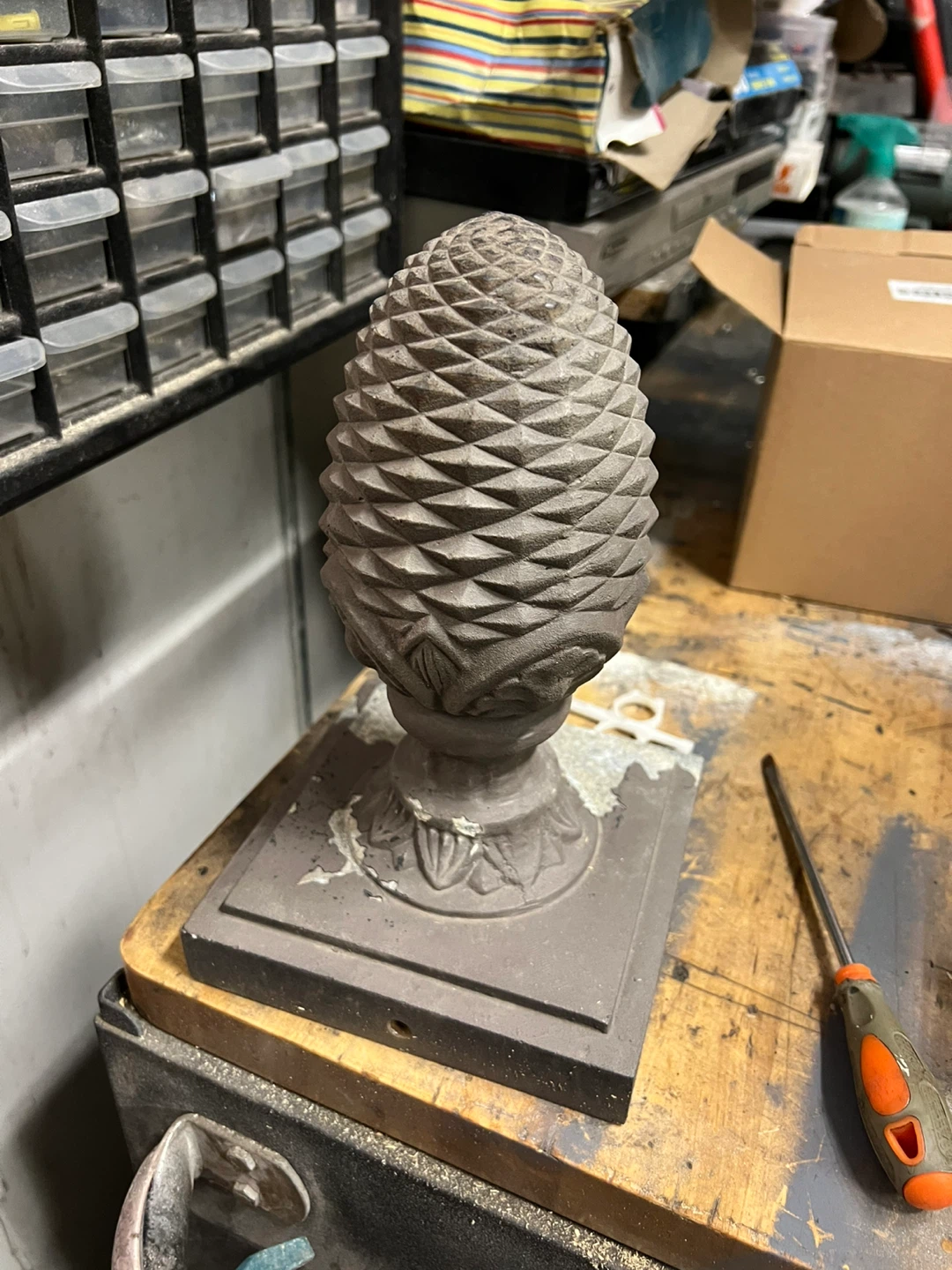 Nuvo Iron Pineapple Finial Post Cap