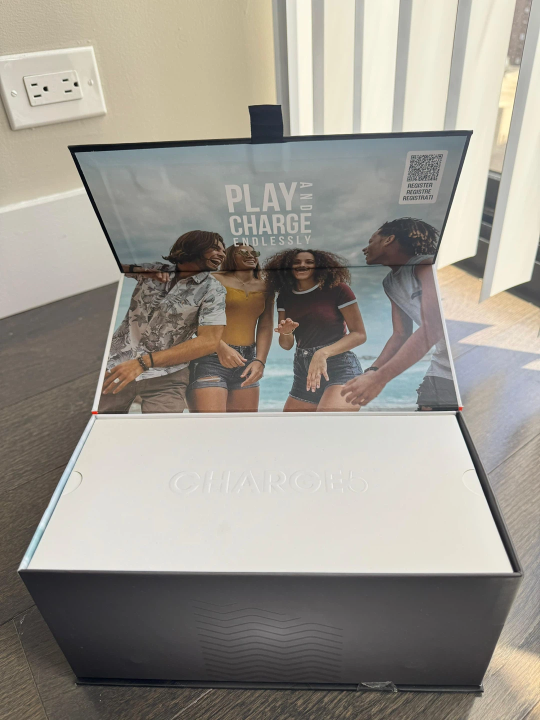 JBL Charge 5 with box - photo 3