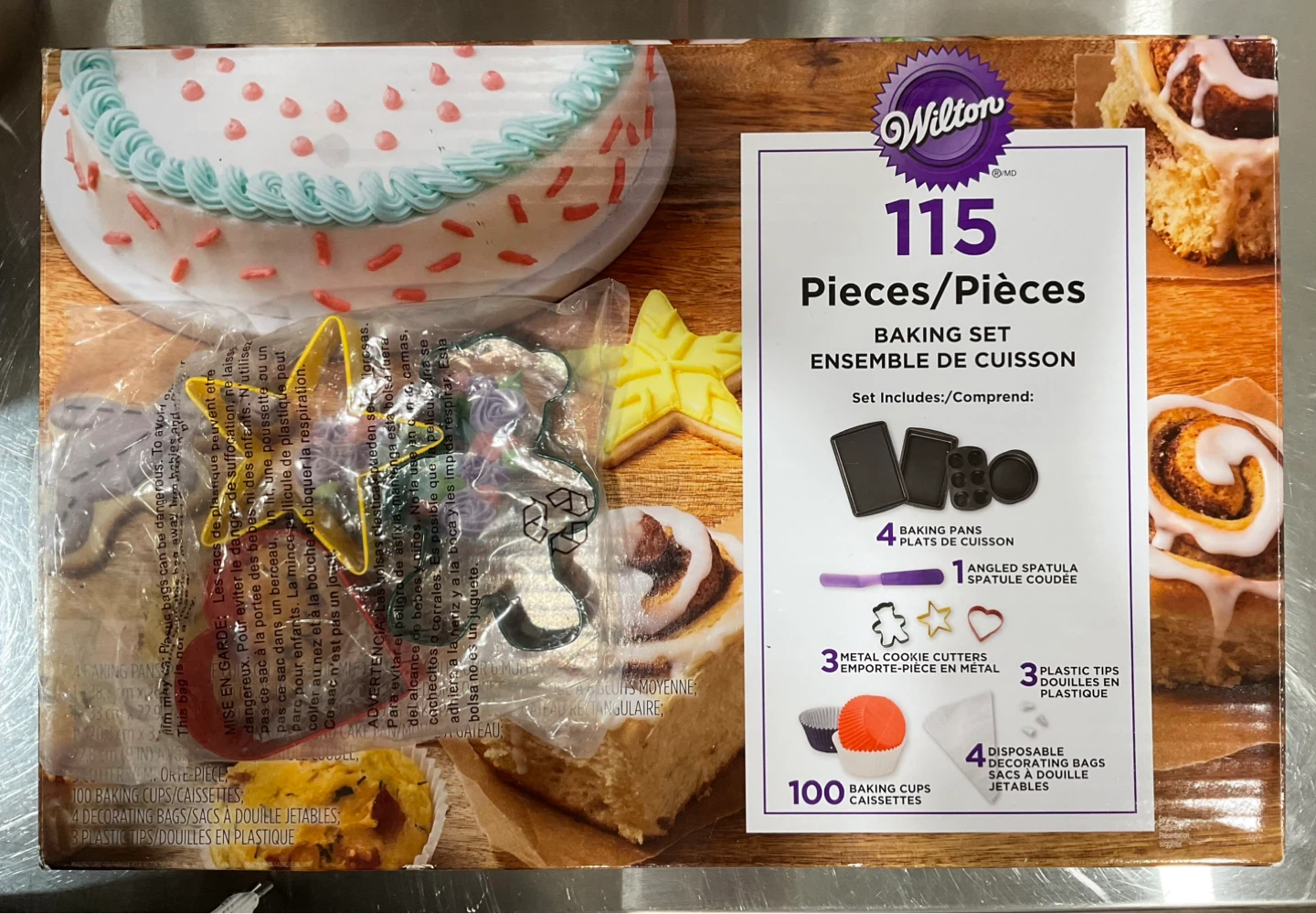 Wilton Baking Set
