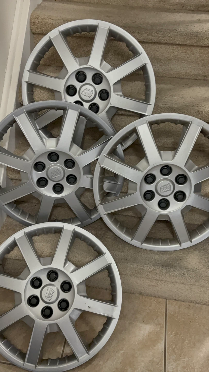 Set of 4 Buick Hubcaps