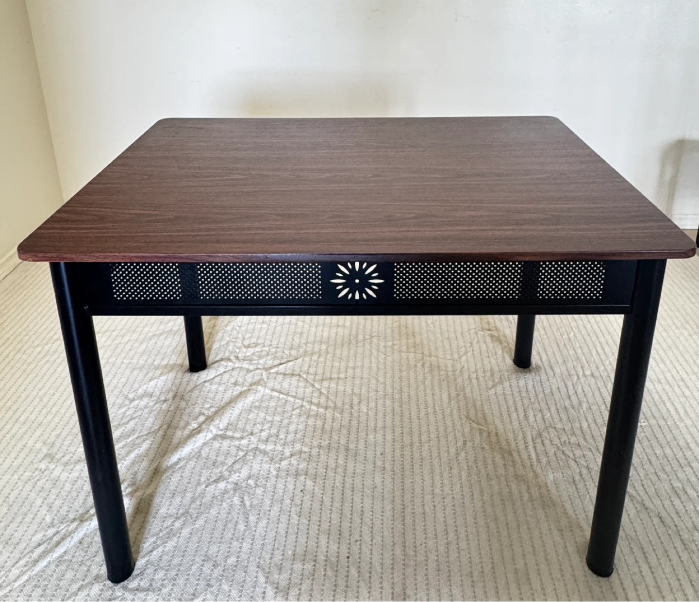 Dining Table and 4 Chairs Set