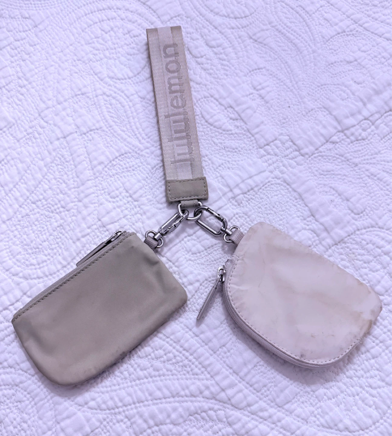 Lululemon Double Pouch Wristlet - photo 2