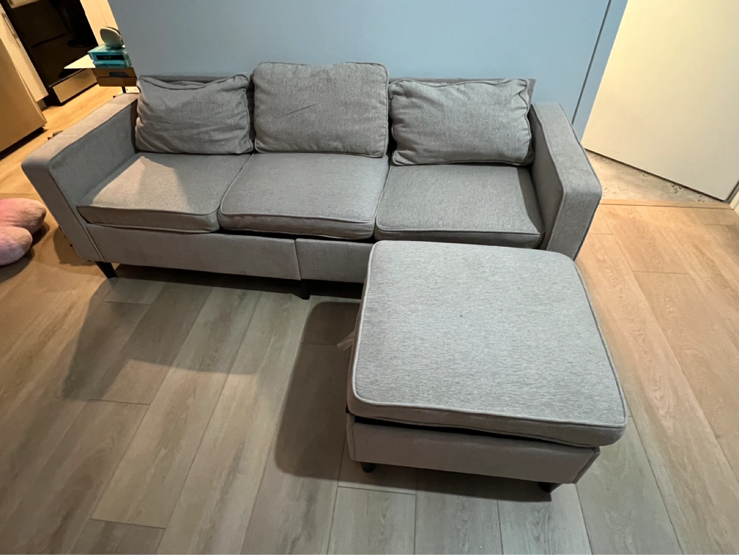 Gray 3-Seater Sofa with Ottoman