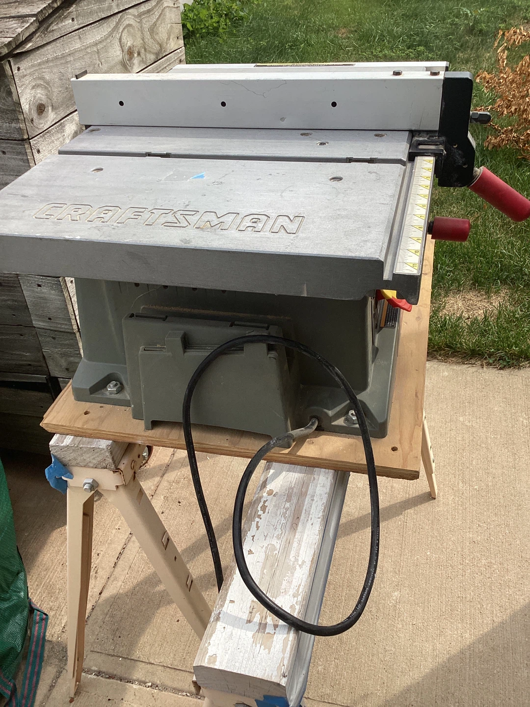 Craftsman 2.7 HP Table Saw - photo 2