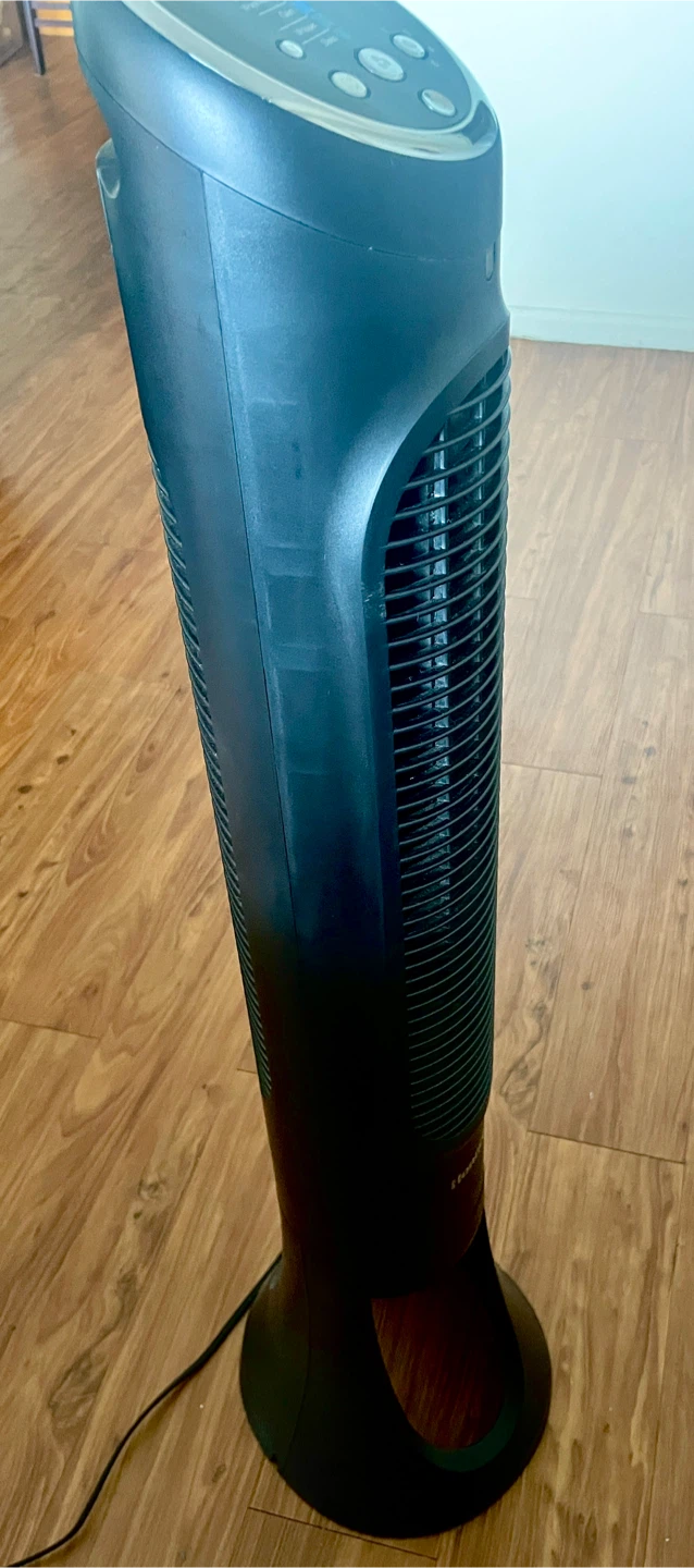 Honeywell QuietSet Tower Fan - photo 2