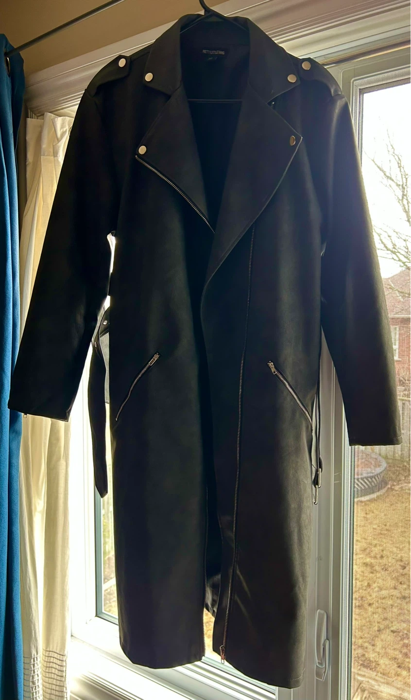 PrettyLittleThing Black Faux Suede Belted Trench Coat - photo 4
