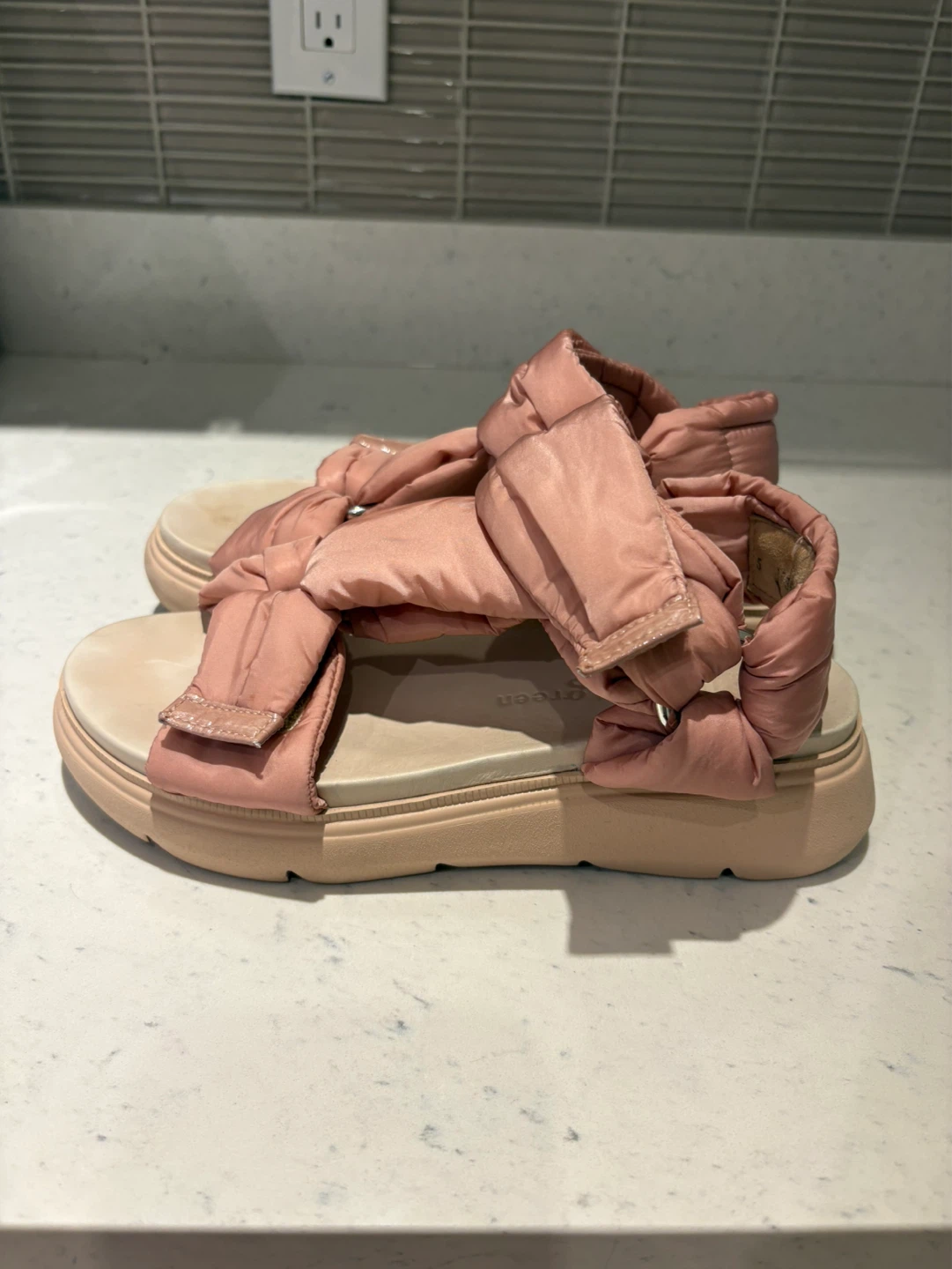 Women's Chunk Sandals