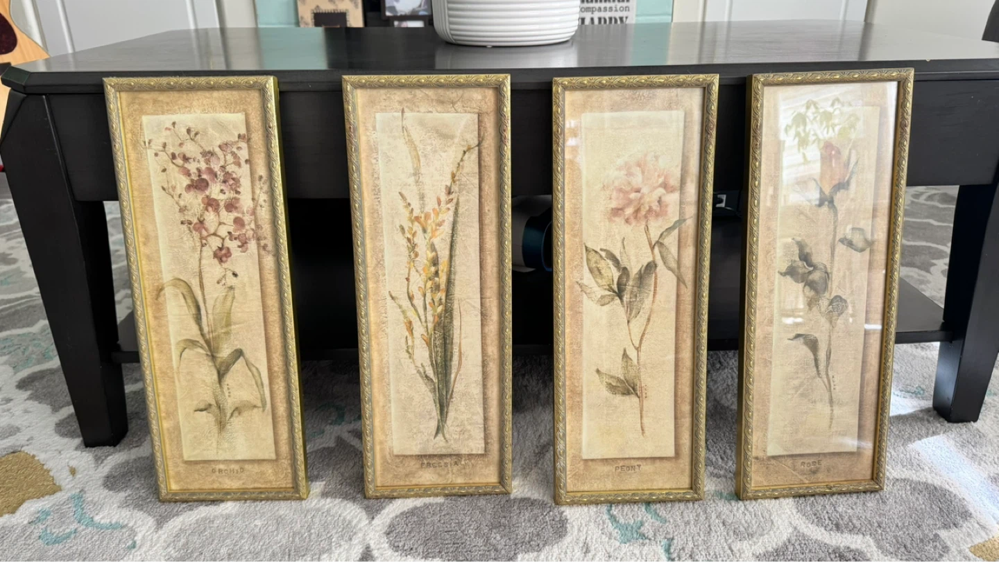 4 Beautiful Gold Frames