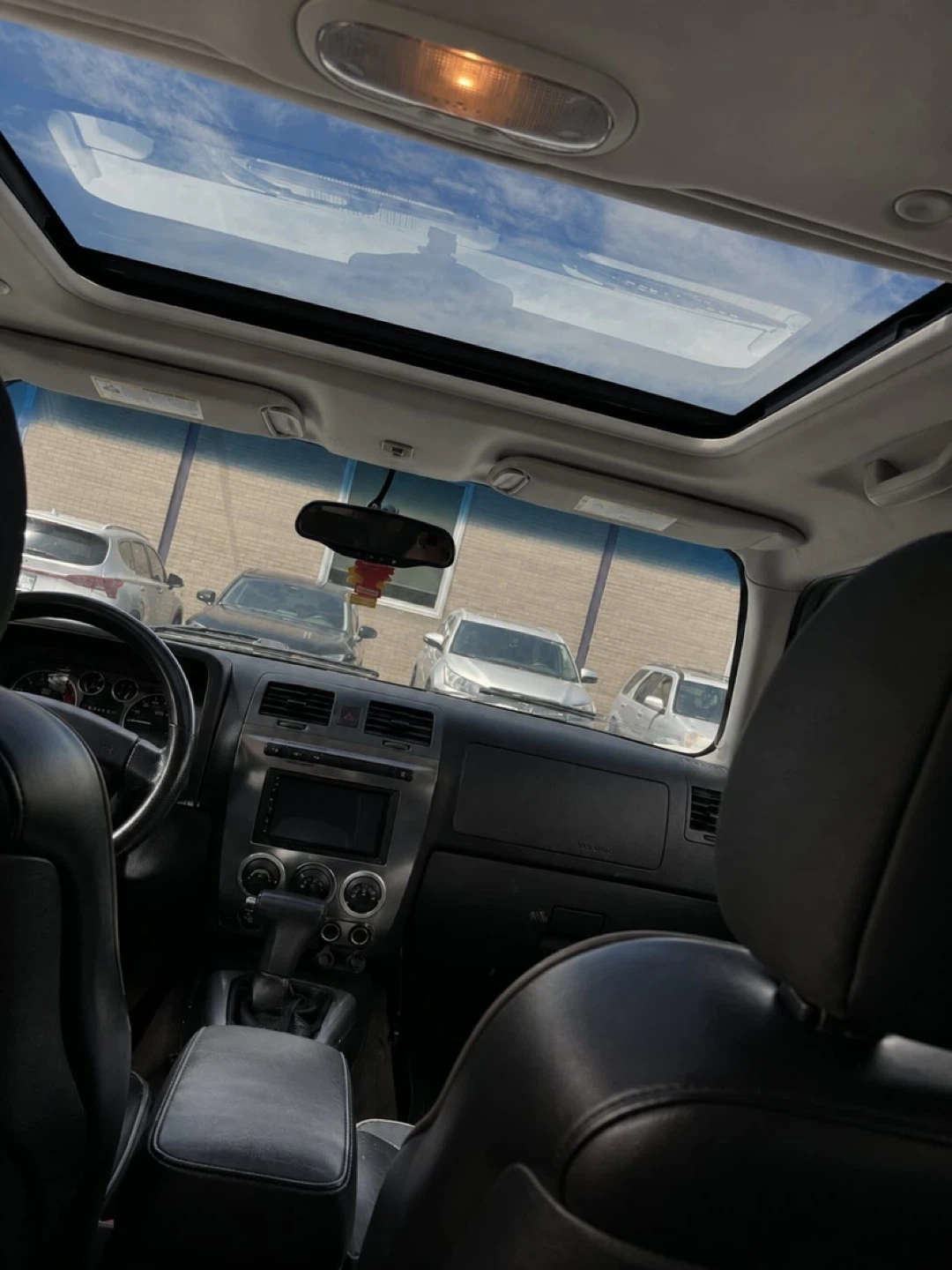 White Hummer H3 SUV 2006 - photo 4