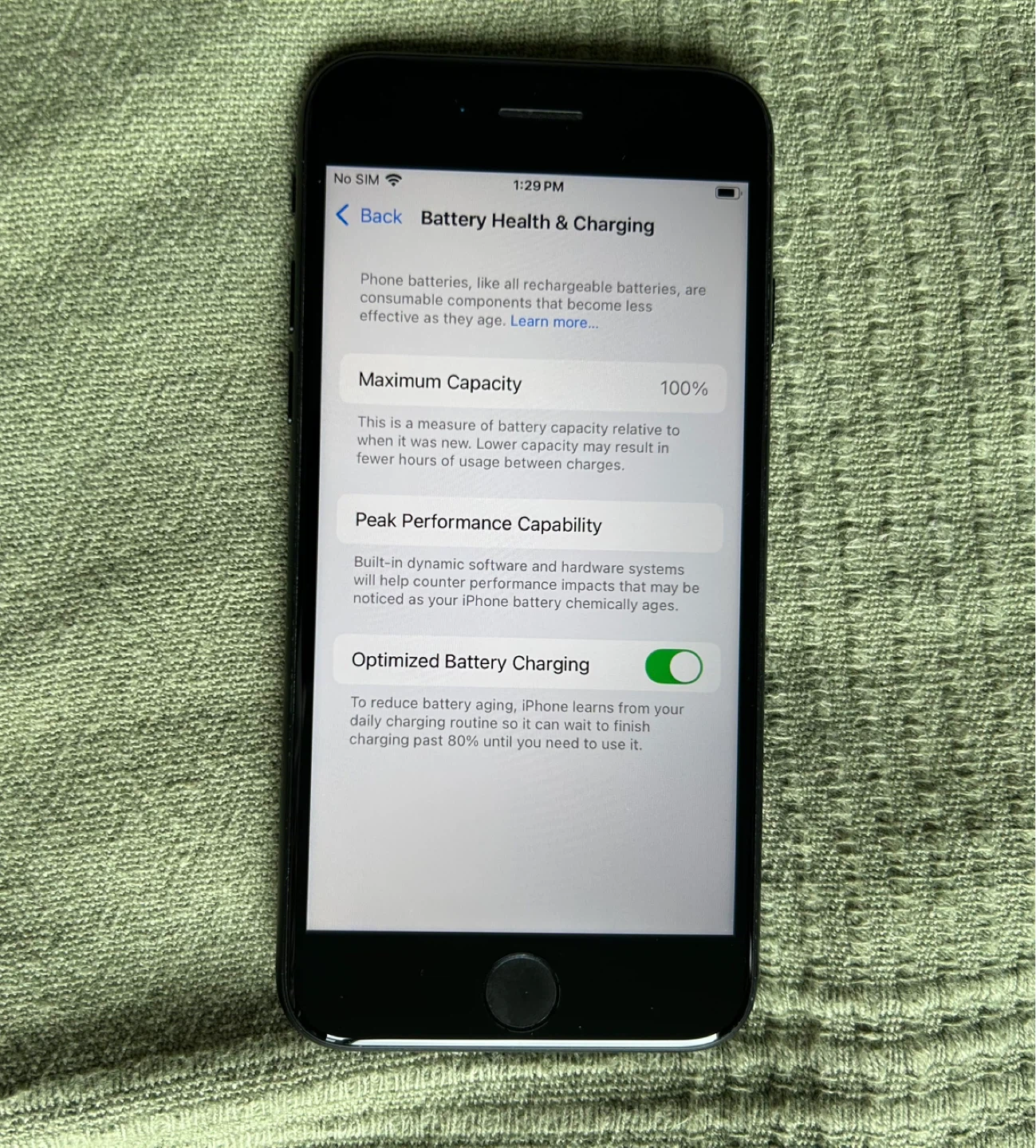 Apple iPhone SE (3rd Gen) - Black - photo 3