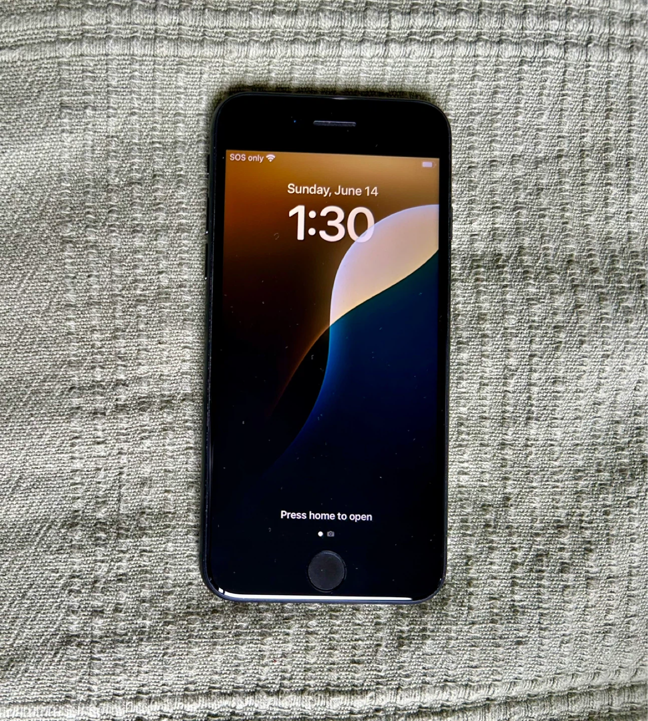 Apple iPhone SE (3rd Gen) - Black - photo 2