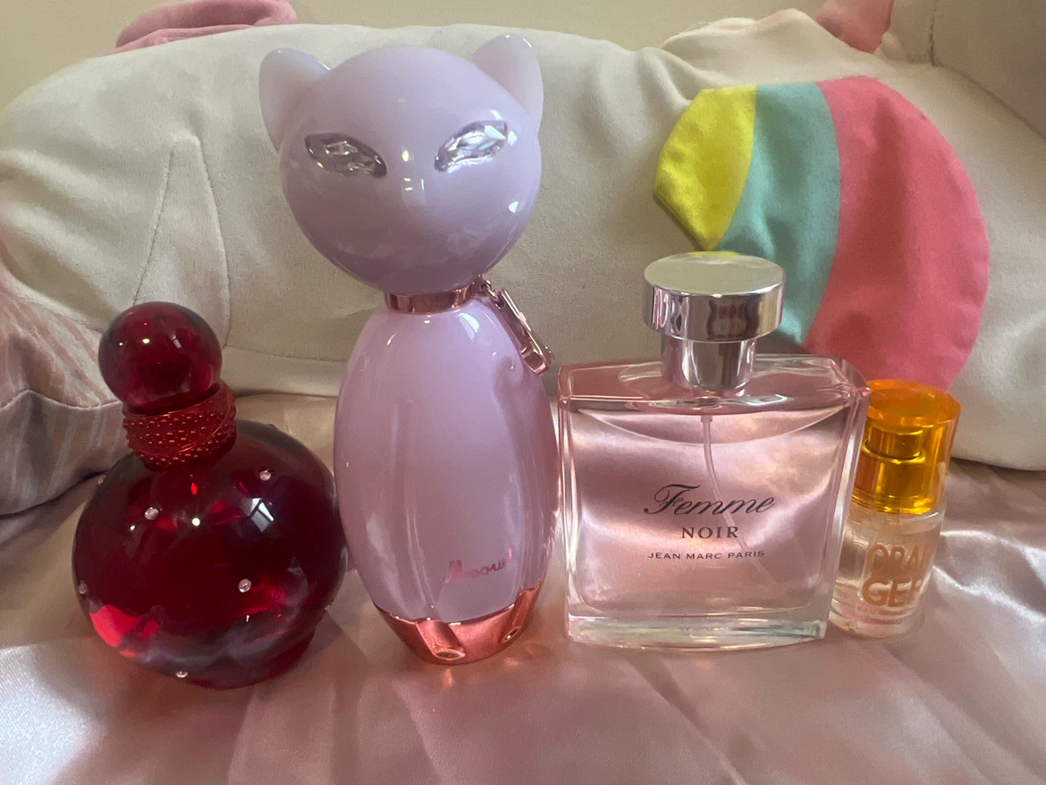 PERFUMES