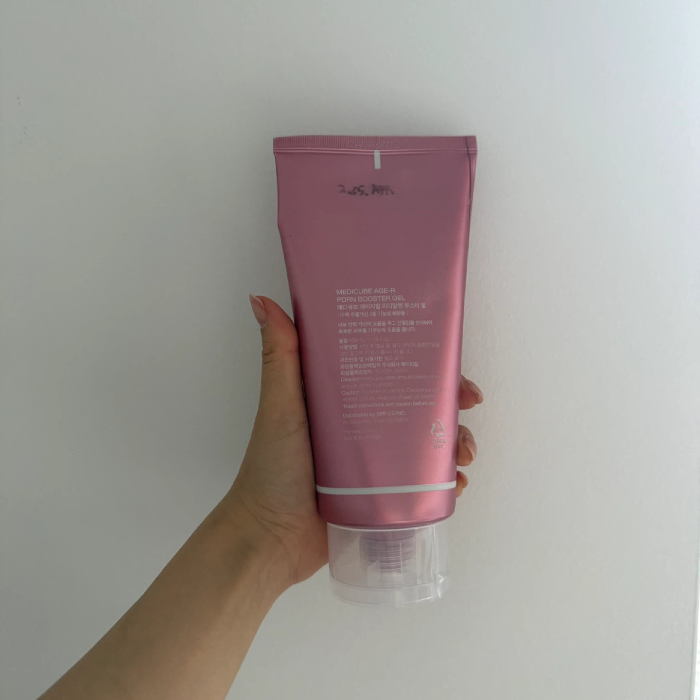 Brand new :) MediCube PDRN Booster Gel 300ml - photo 2