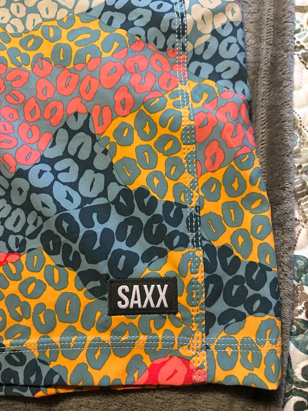SAXX Betawave 19" Board Shorts Size 34 - photo 2
