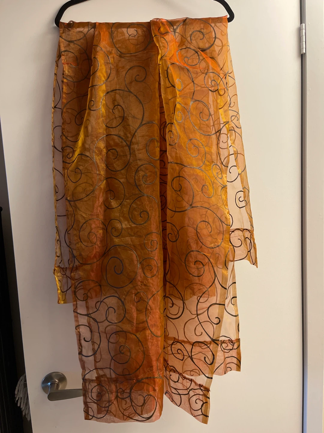 Sheer curtains with Swirl Pattern 2 pcs