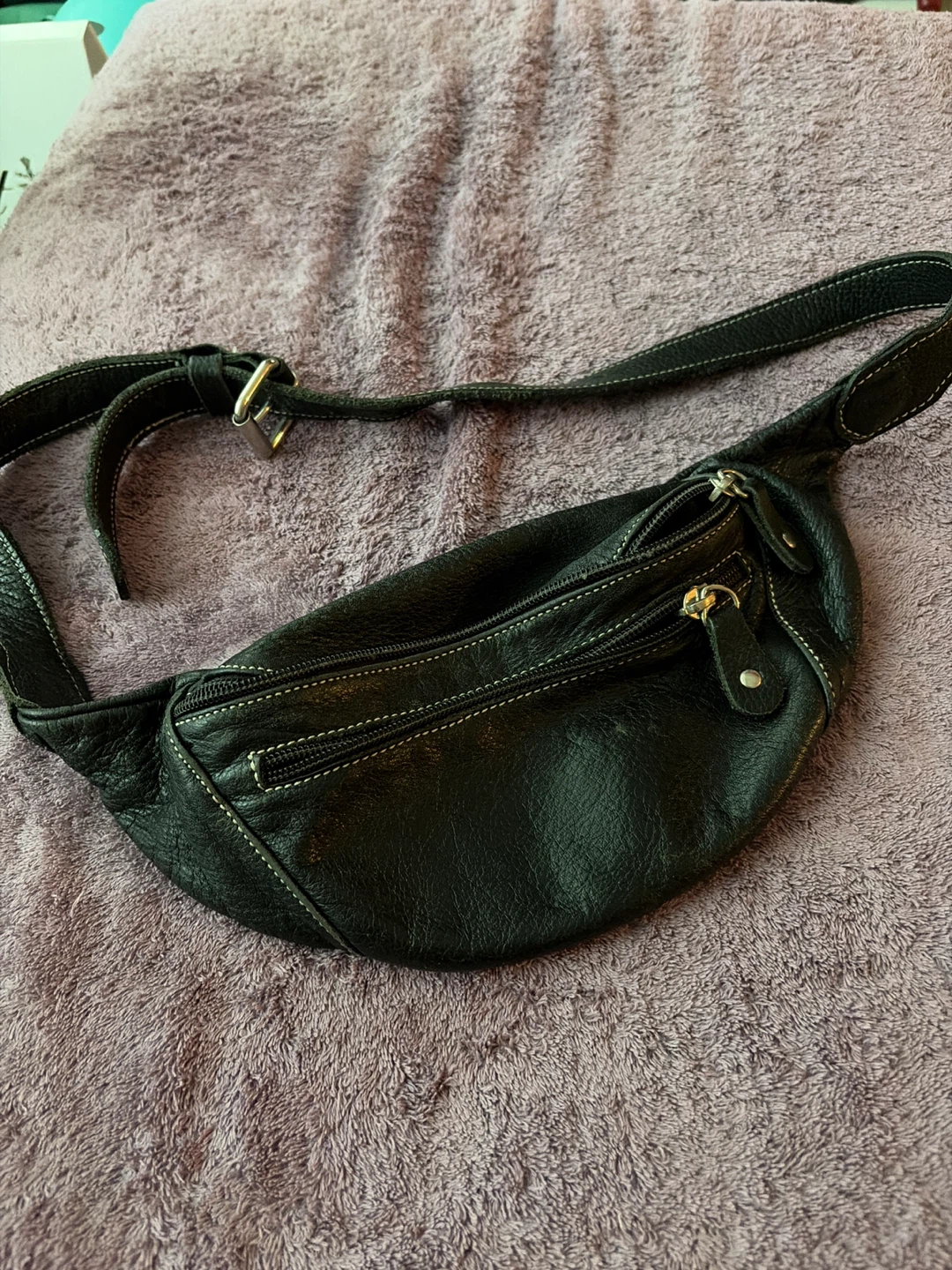 Roots Leather Fanny Pack