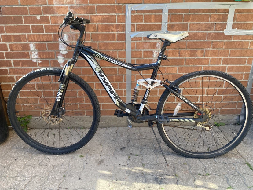 4 used bikes for sale! - photo 4