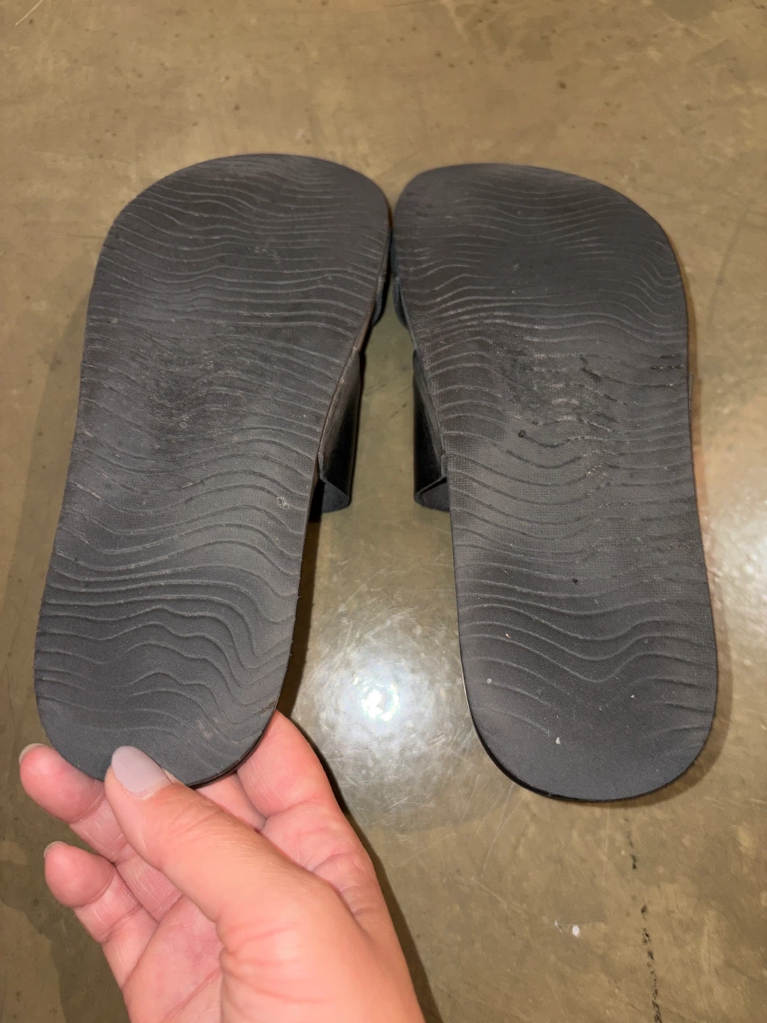 Reef Black Slides Sandals 7 - photo 2