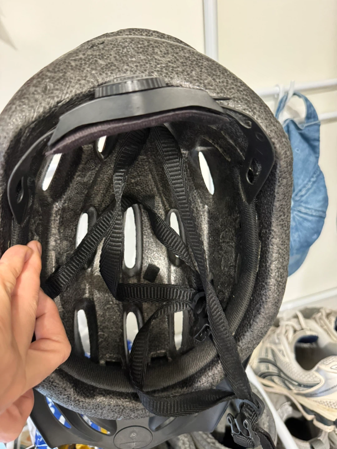Bike helmet - photo 4