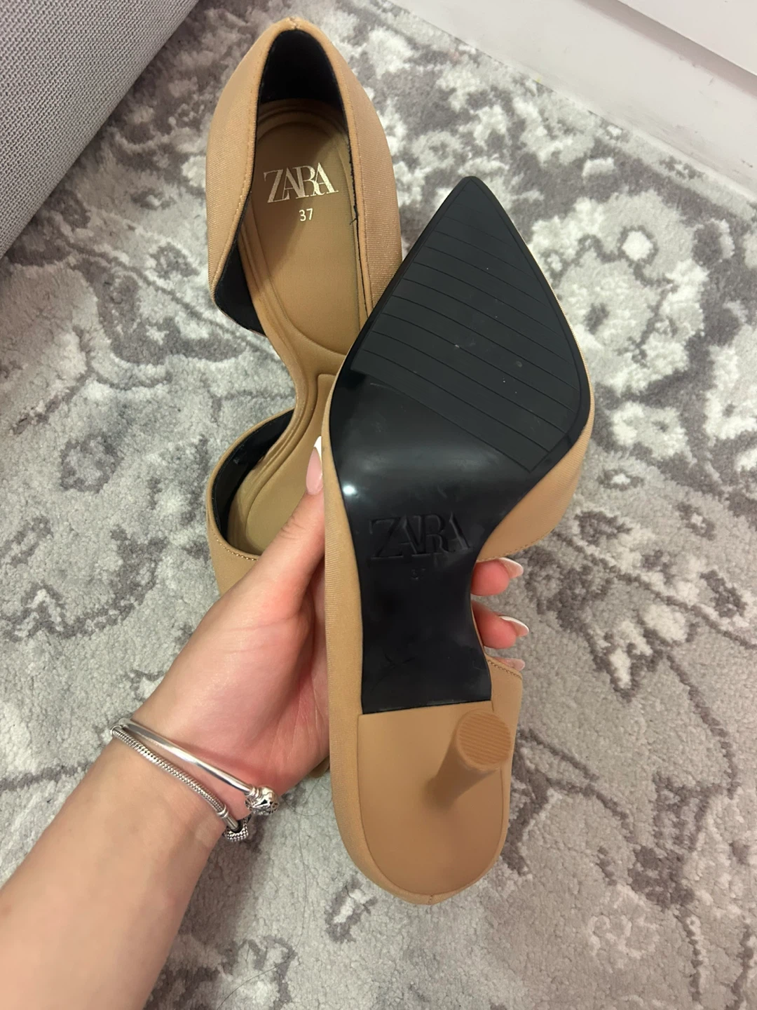 ZARA Nude Pointed Toe Heels Size 37 - Never Worn - photo 3