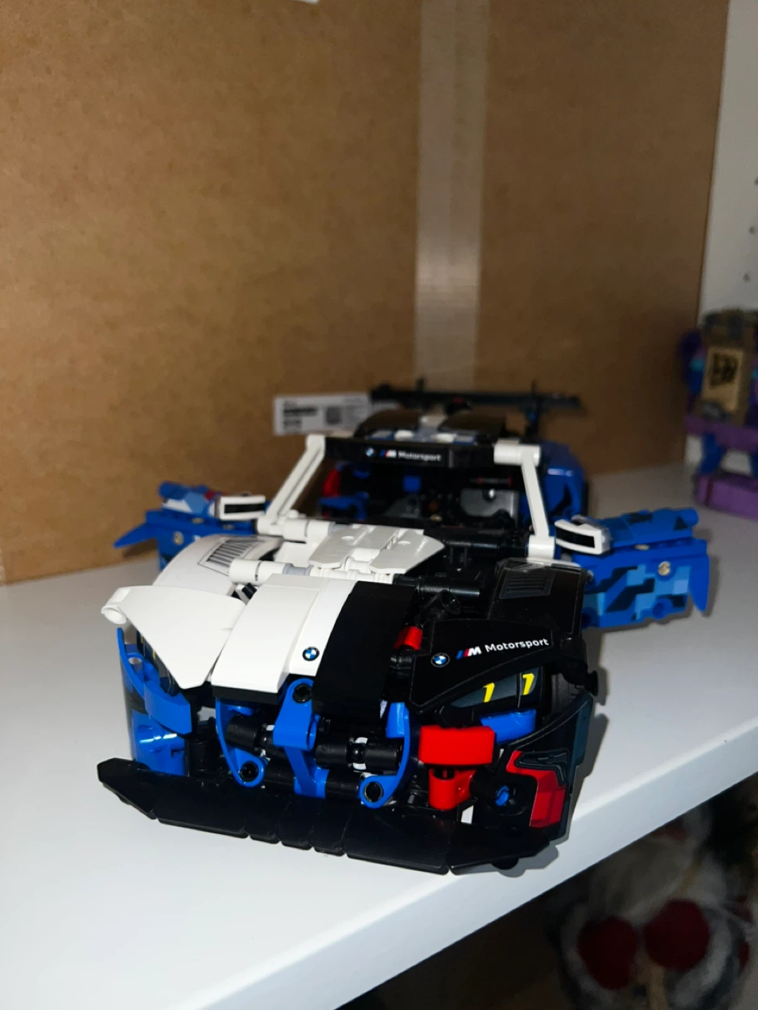 LEGO Technic BMW M4 GT3 - photo 3