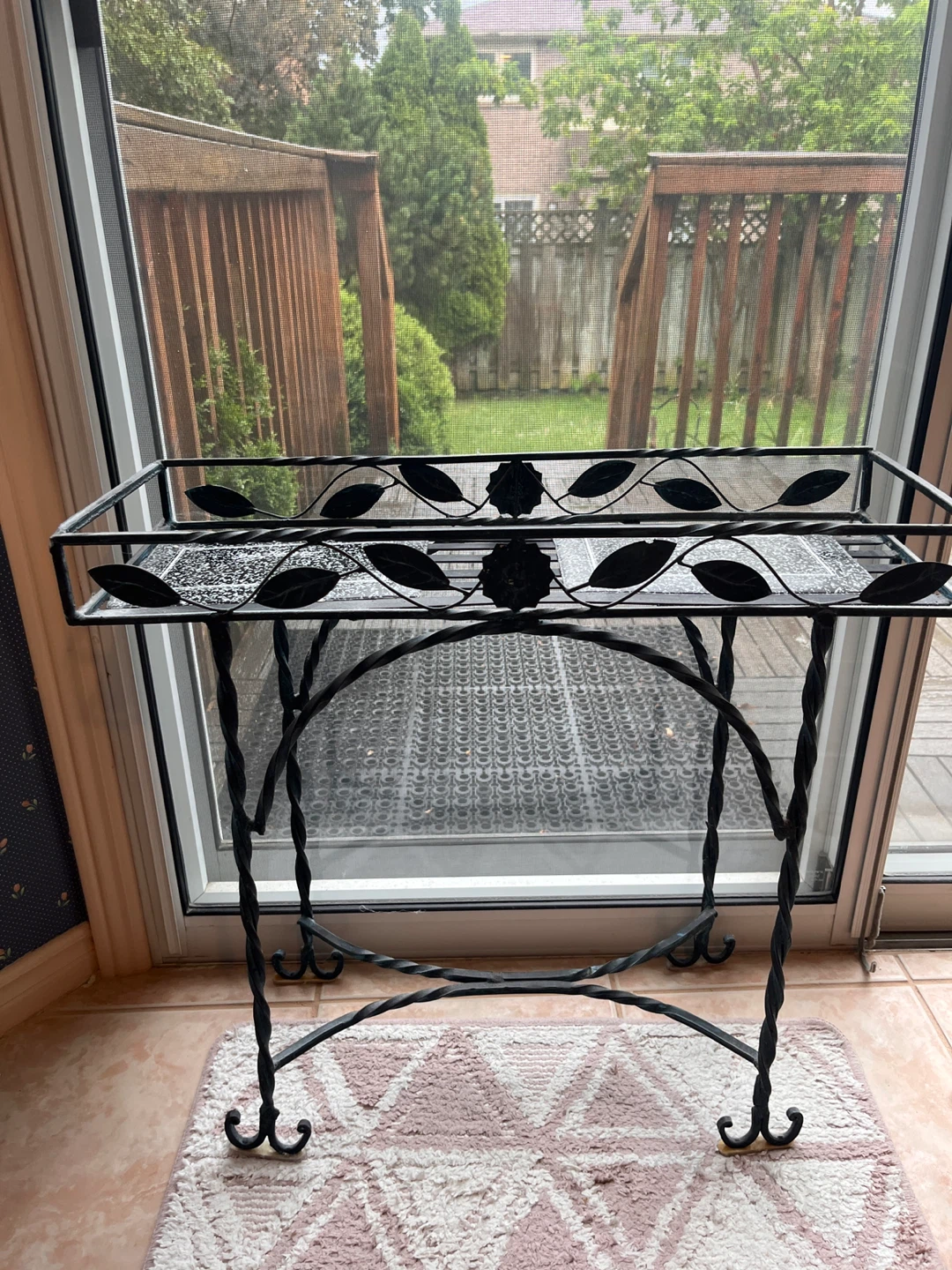 Wrought Iron Plant Stand with Decorative Leaf Design