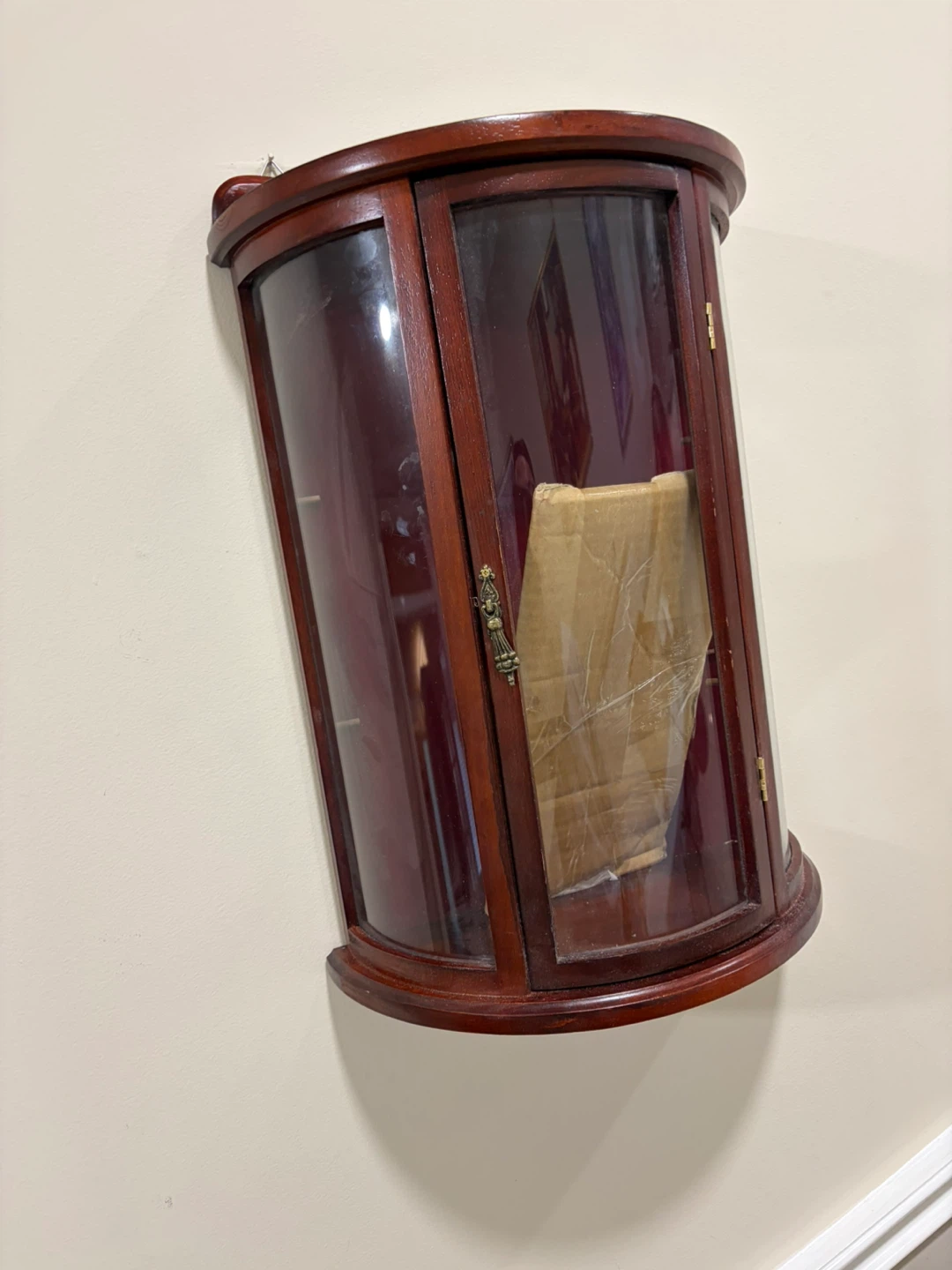 New Bombay Company Curved Glass Display Cabinet - photo 2