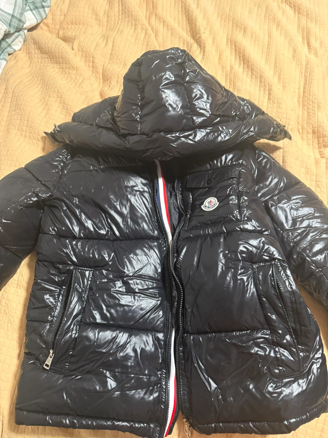 Moncler Black Puffer Jacket - photo 2