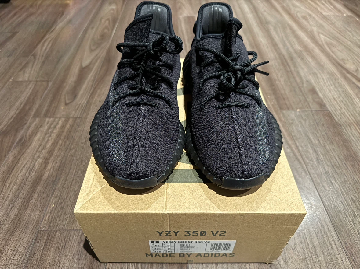 Adidas Yeezy Boost 350 V2 "Core Black" - photo 4
